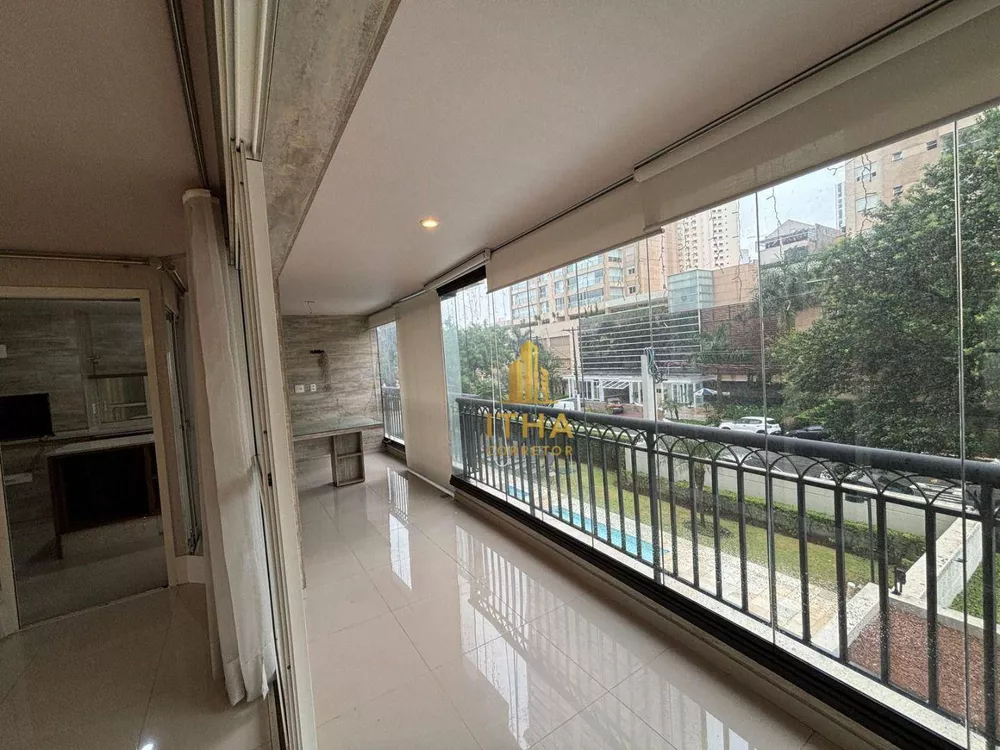Apartamento, 3 quartos, 215 m² - Foto 4
