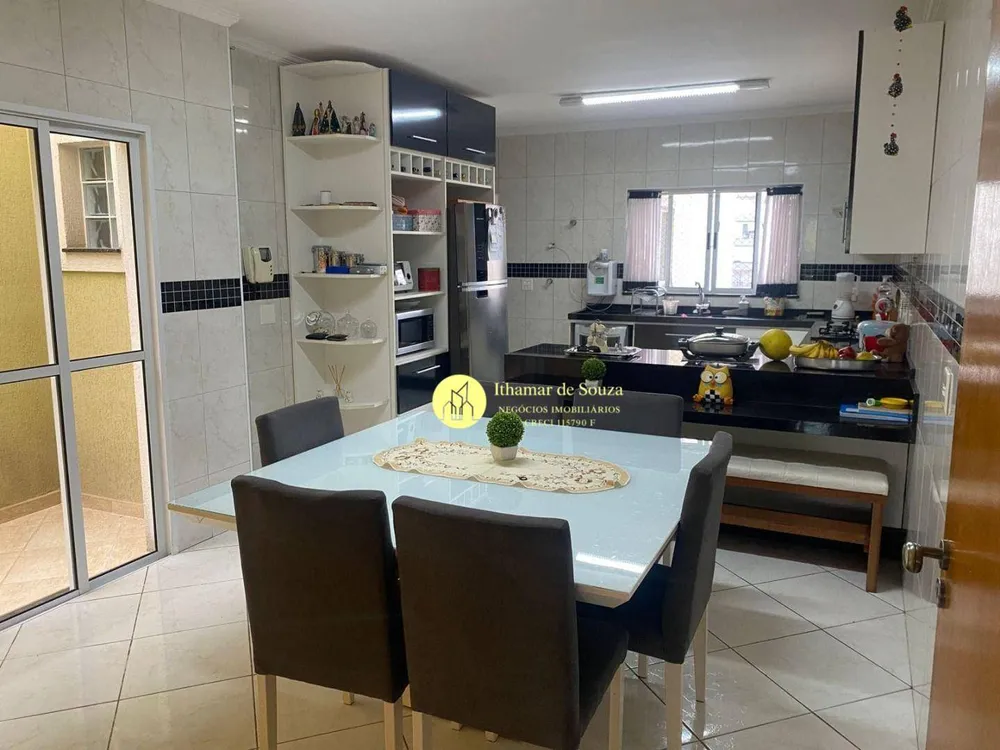 Sobrado, 3 quartos, 229 m² - Foto 3