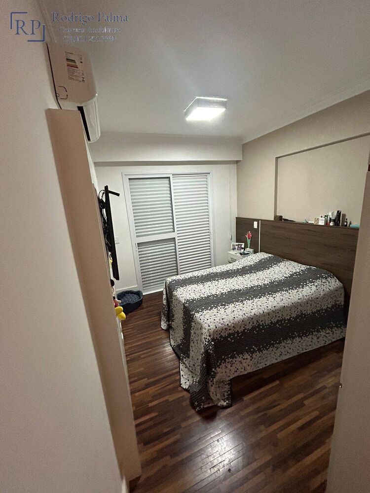 Apartamento para alugar com 3 quartos, 156m² - Foto 1