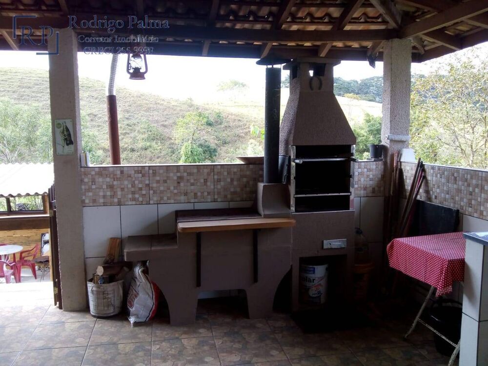Chácara à venda com 2 quartos, 180m² - Foto 4