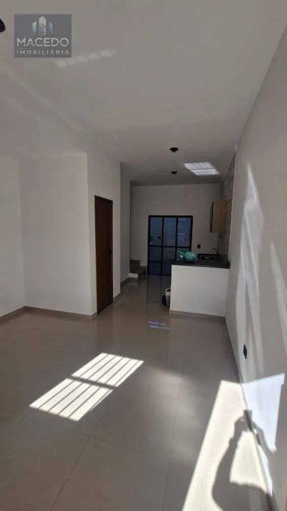 Sobrado, 2 quartos, 70 m² - Foto 2