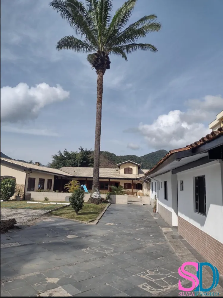 Chácara, 8 quartos, 1760 m² - Foto 15