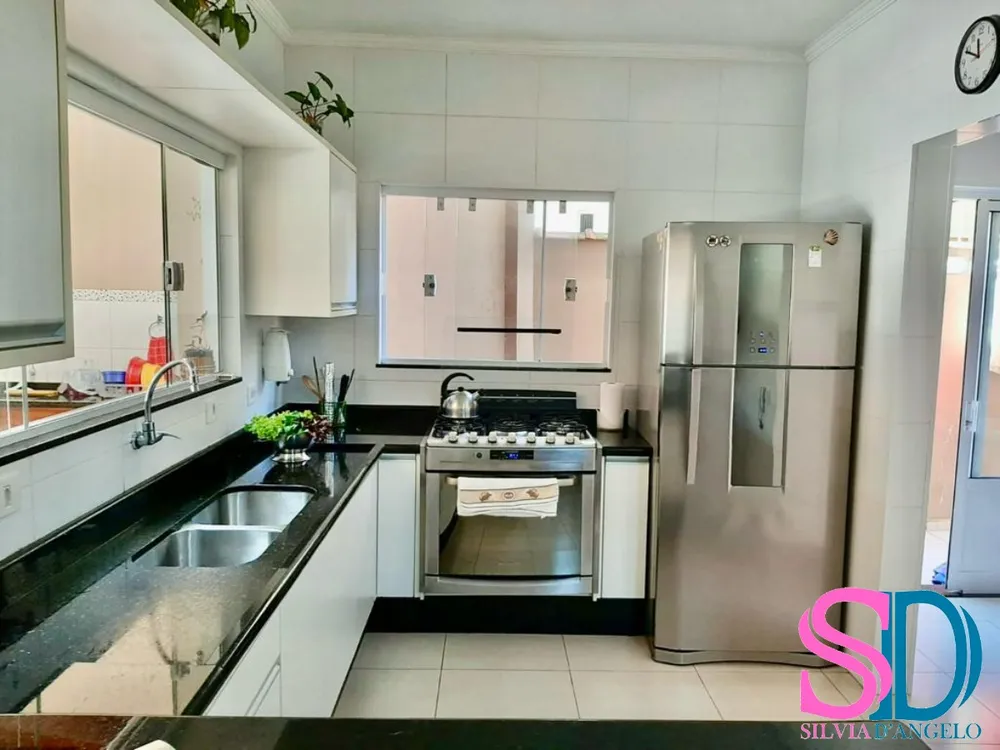 Casa, 4 quartos, 205 m² - Foto 6