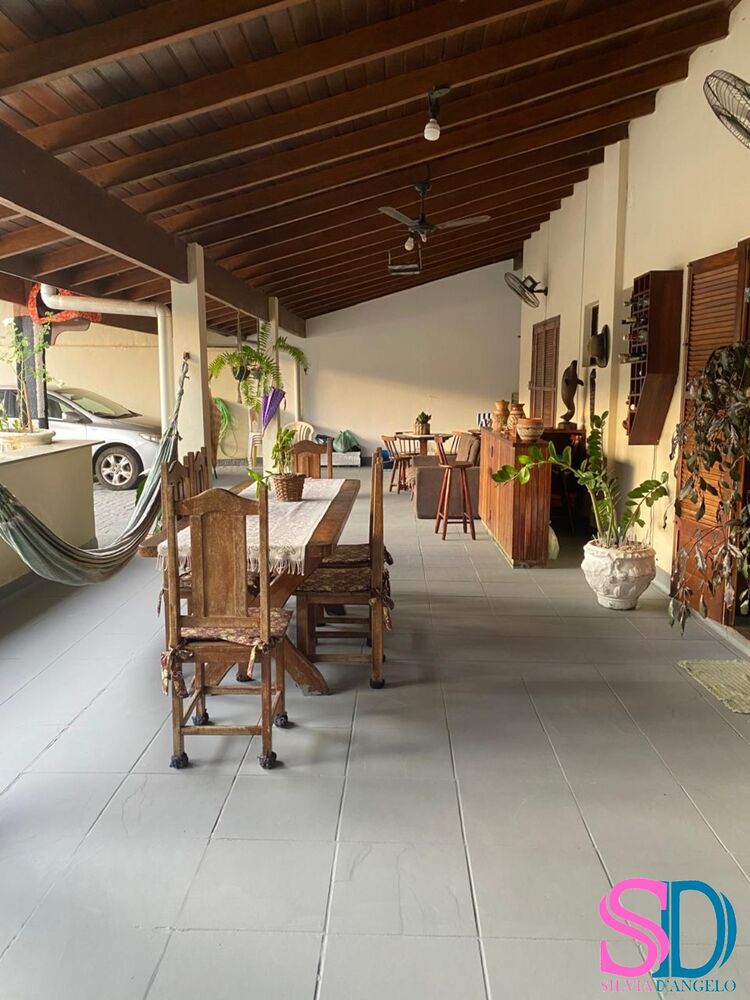 Sobrado, 4 quartos, 220 m² - Foto 1
