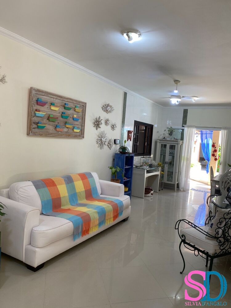Casa à venda com 3 quartos, 229m² - Foto 12
