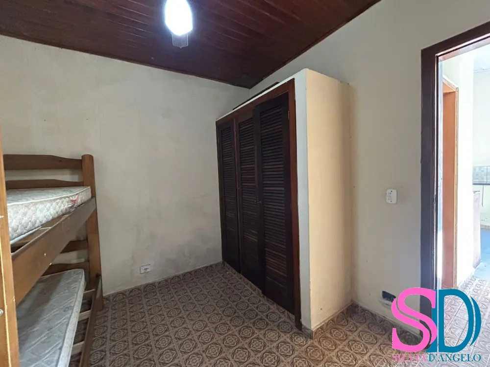 Casa, 4 quartos, 230 m² - Foto 3