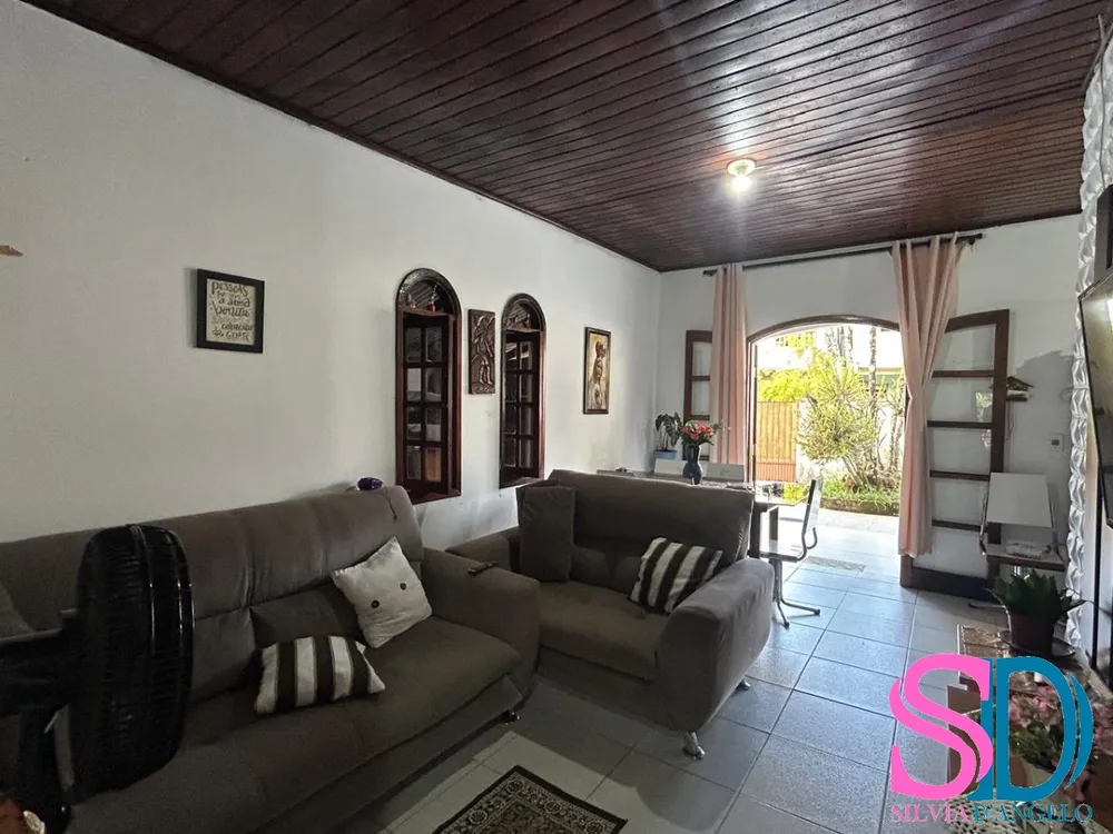 Casa, 3 quartos, 210 m² - Foto 9