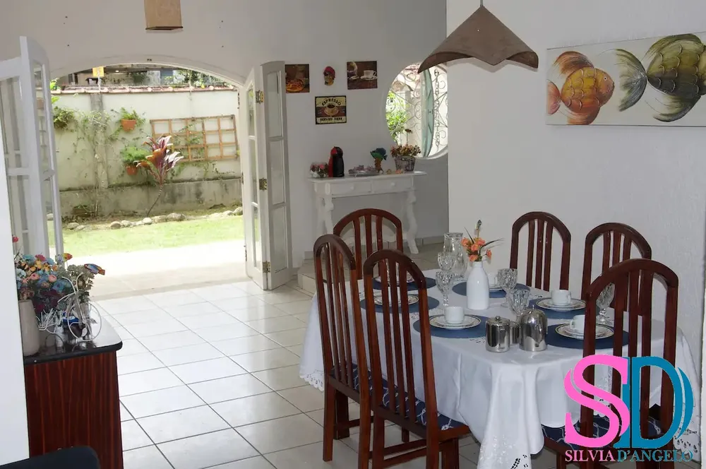 Casa, 3 quartos, 210 m² - Foto 3
