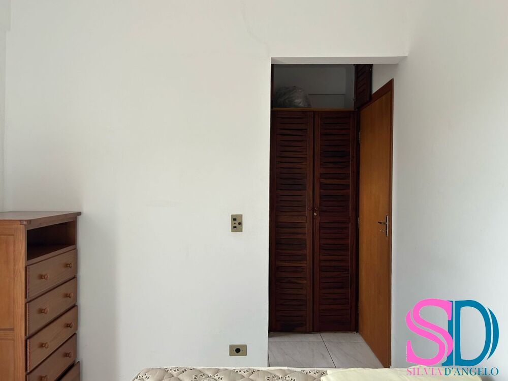 Apartamento à venda com 2 quartos, 70m² - Foto 13