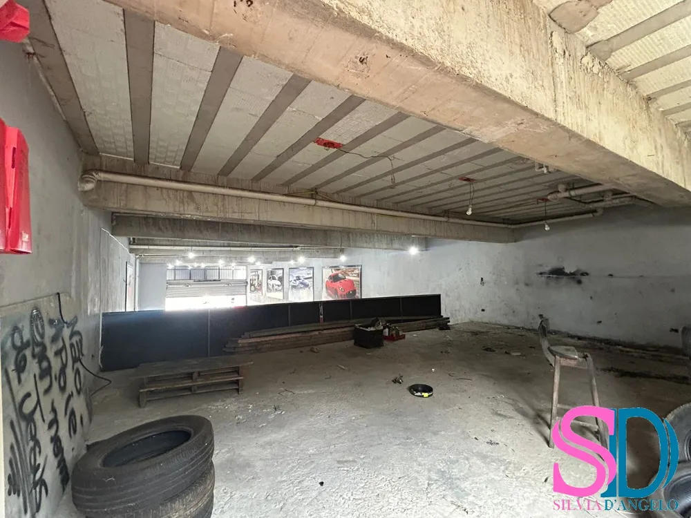 Sala-Conjunto, 300 m² - Foto 1