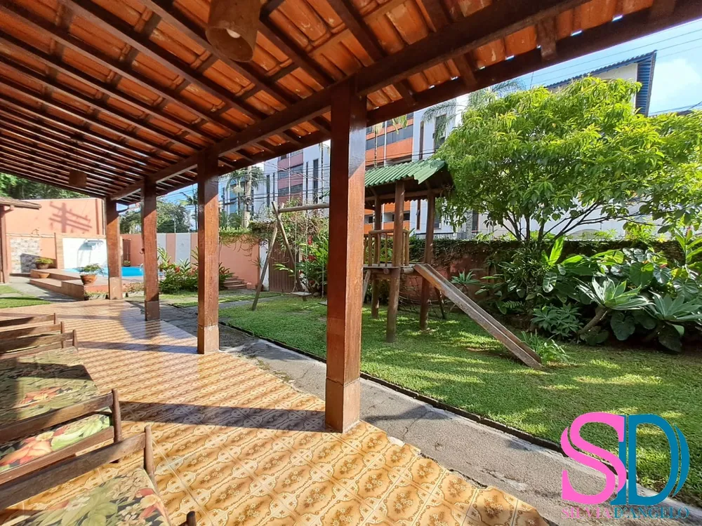 Casa, 8 quartos, 246 m² - Foto 11