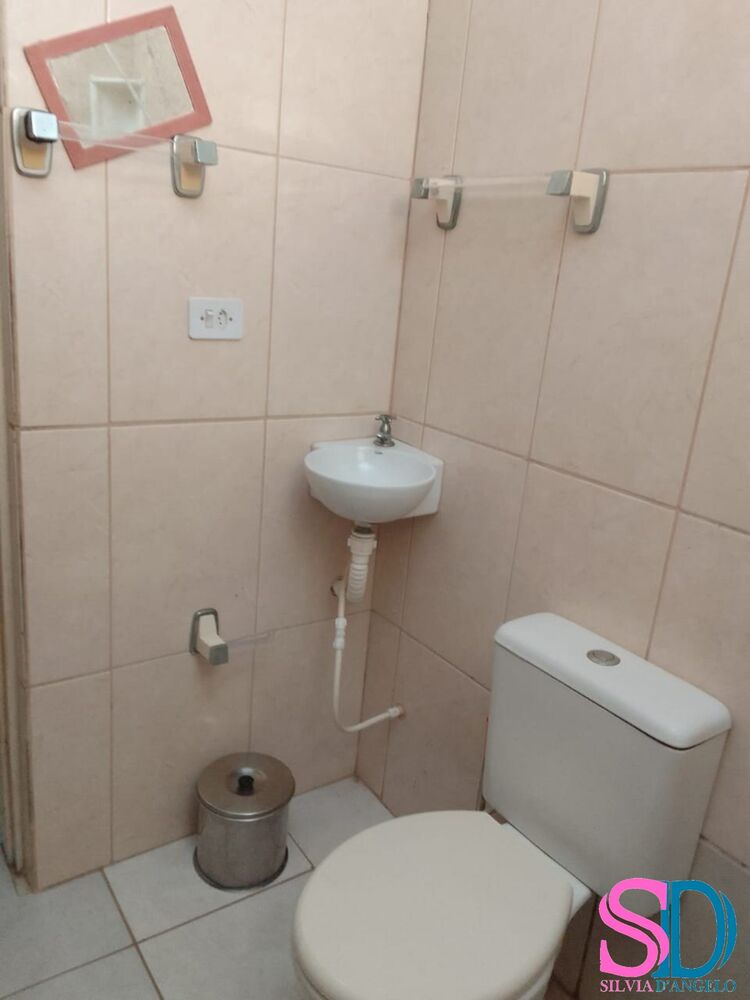 Casa à venda com 3 quartos, 145m² - Foto 2