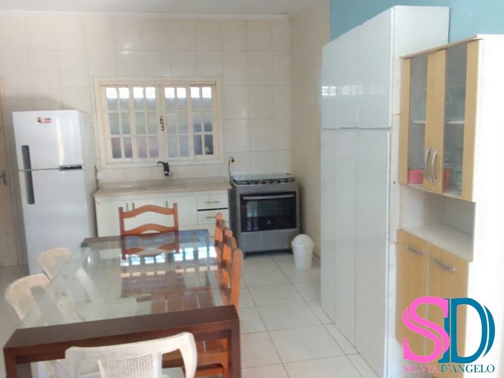 Casa à venda com 3 quartos, 145m² - Foto 4