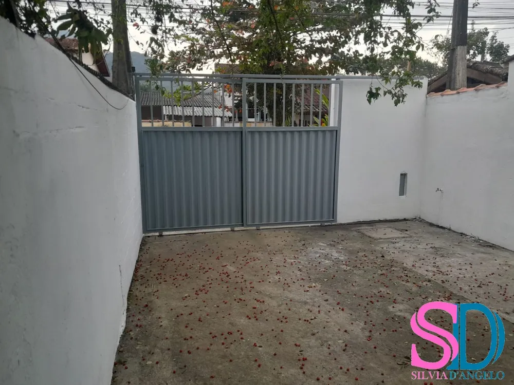 Casa, 6 quartos, 250 m² - Foto 13