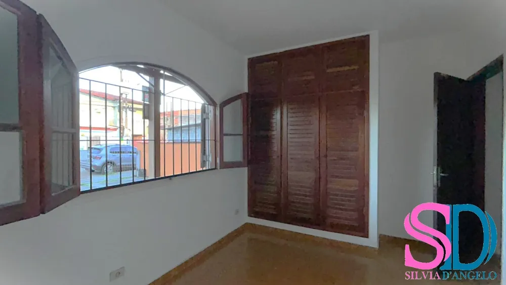 Casa, 5 quartos, 144 m² - Foto 2