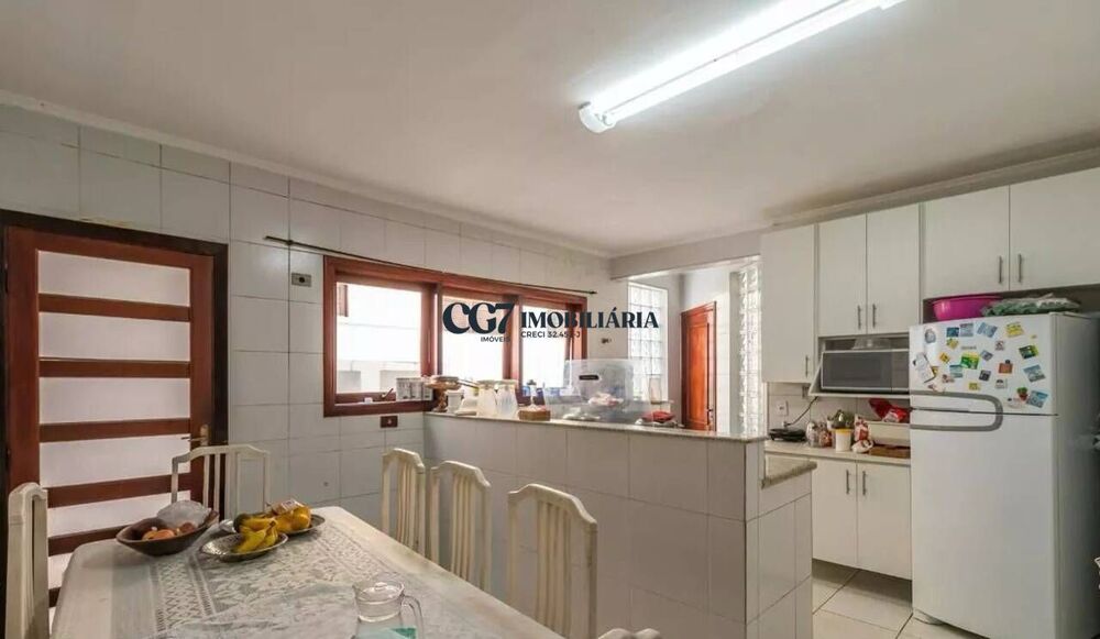 Sobrado à venda com 4 quartos, 450m² - Foto 2