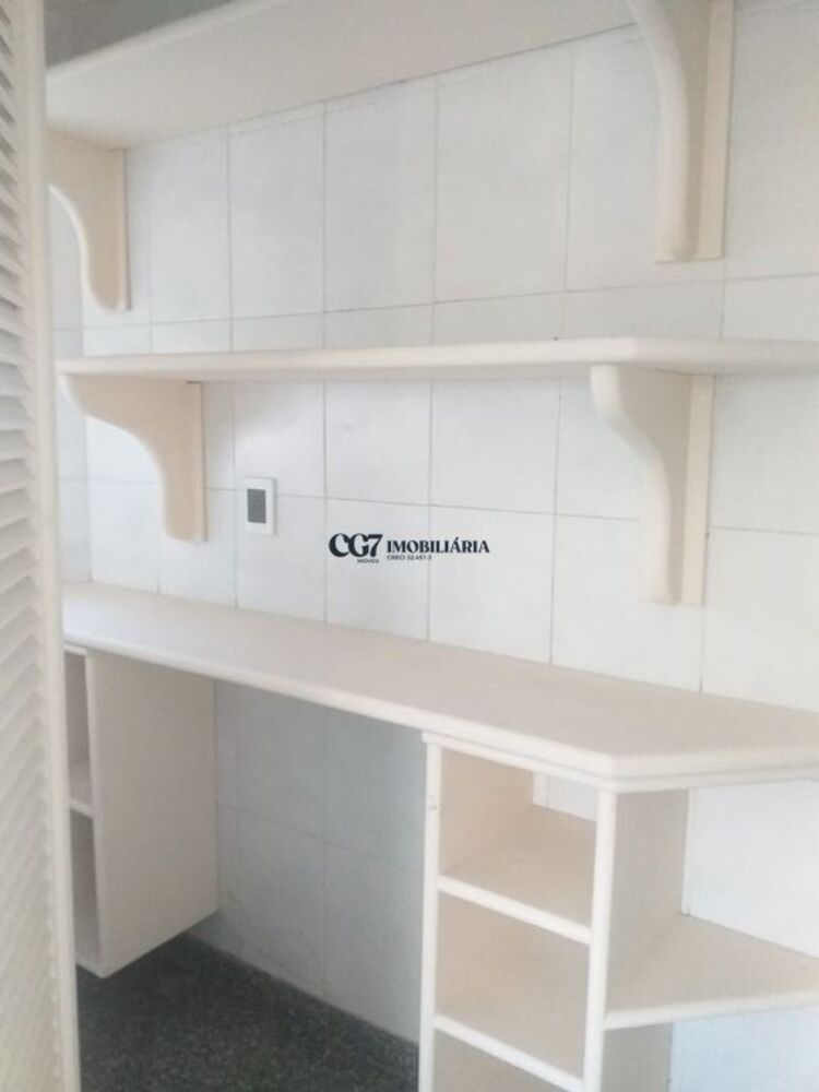 Casa de Condomínio à venda com 3 quartos, 350m² - Foto 5