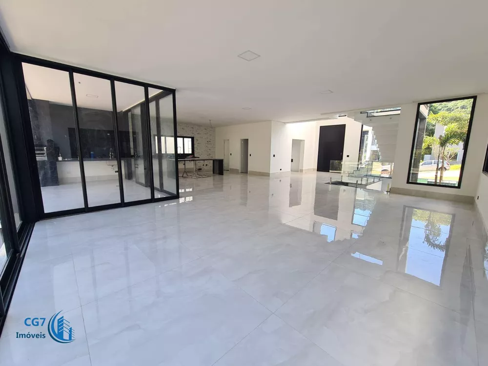 Sobrado à venda com 4 quartos, 480m² - Foto 3