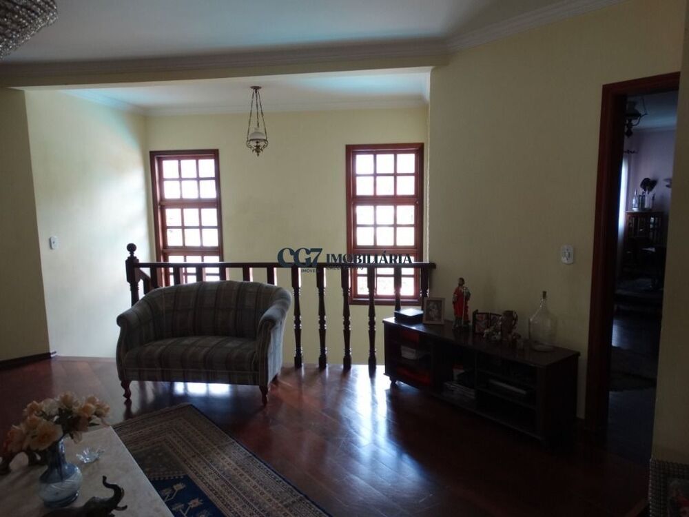 Casa de Condomínio à venda com 4 quartos, 422m² - Foto 3