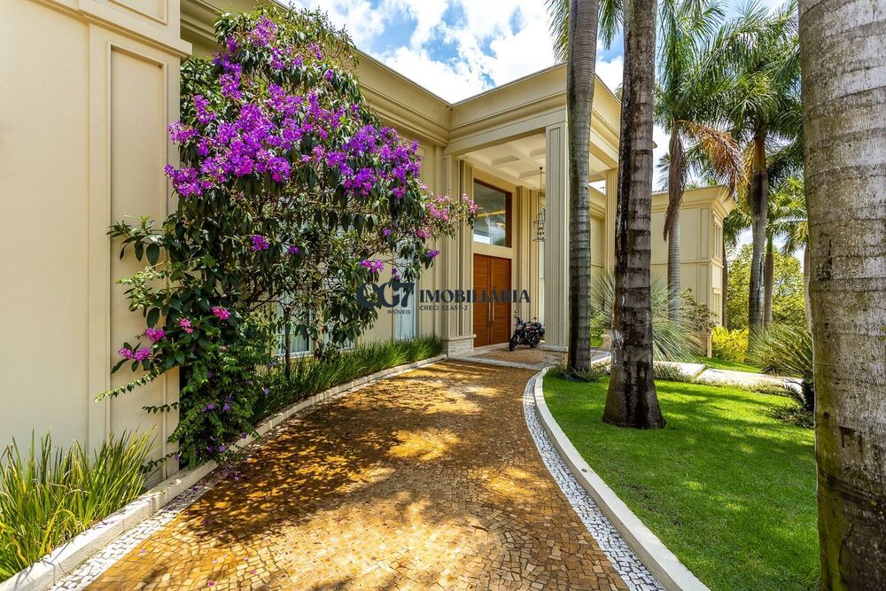 Sobrado à venda com 5 quartos, 1587m² - Foto 4
