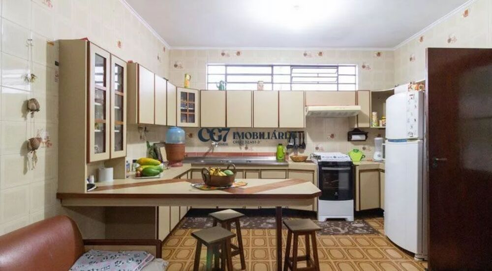 Sobrado, 3 quartos, 340 m² - Foto 1