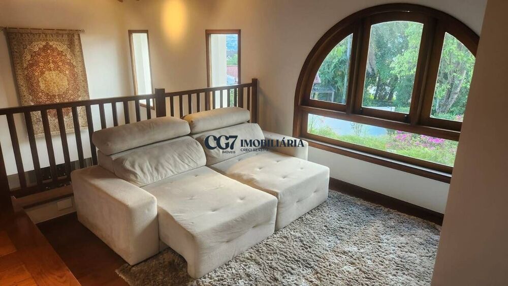 Sobrado, 4 quartos, 400 m² - Foto 1