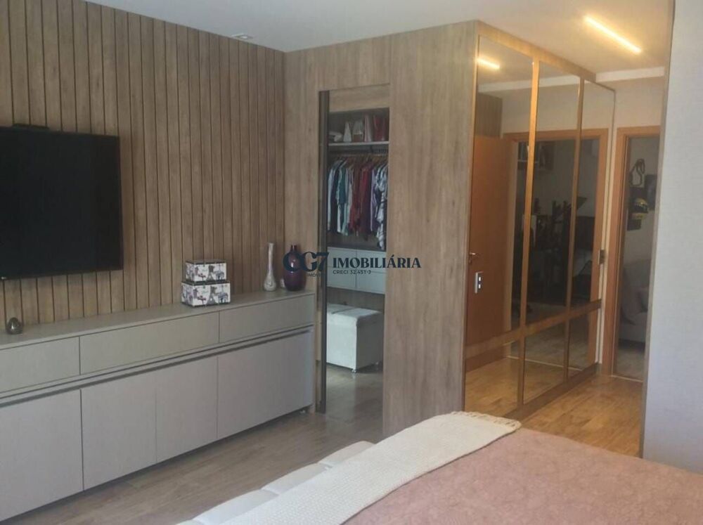 Apartamento, 3 quartos, 228 m² - Foto 2