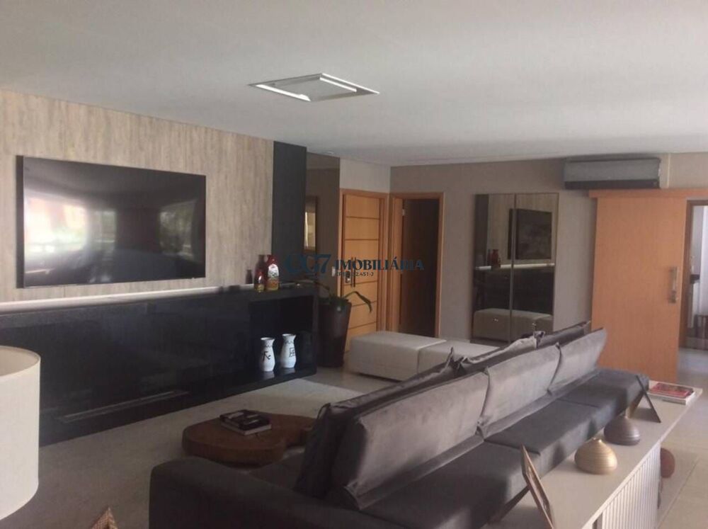 Apartamento, 3 quartos, 228 m² - Foto 1