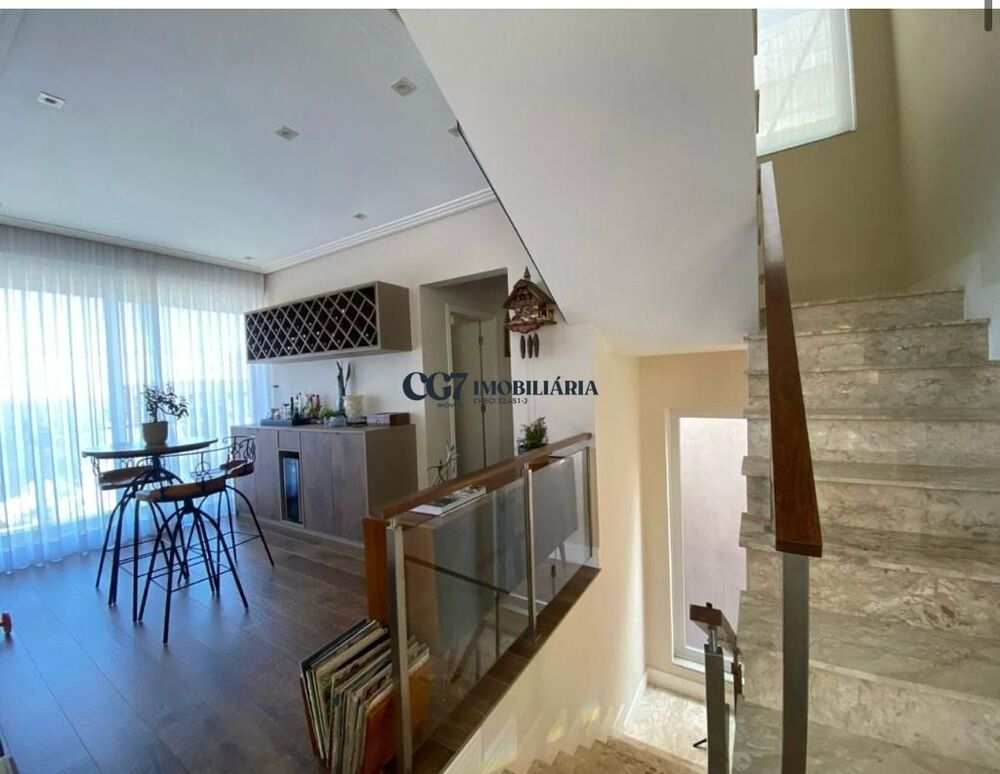 Sobrado, 4 quartos, 410 m² - Foto 1