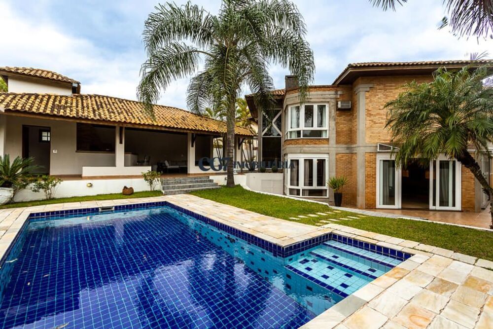 Sobrado à venda e aluguel com 4 quartos, 750m² - Foto 2