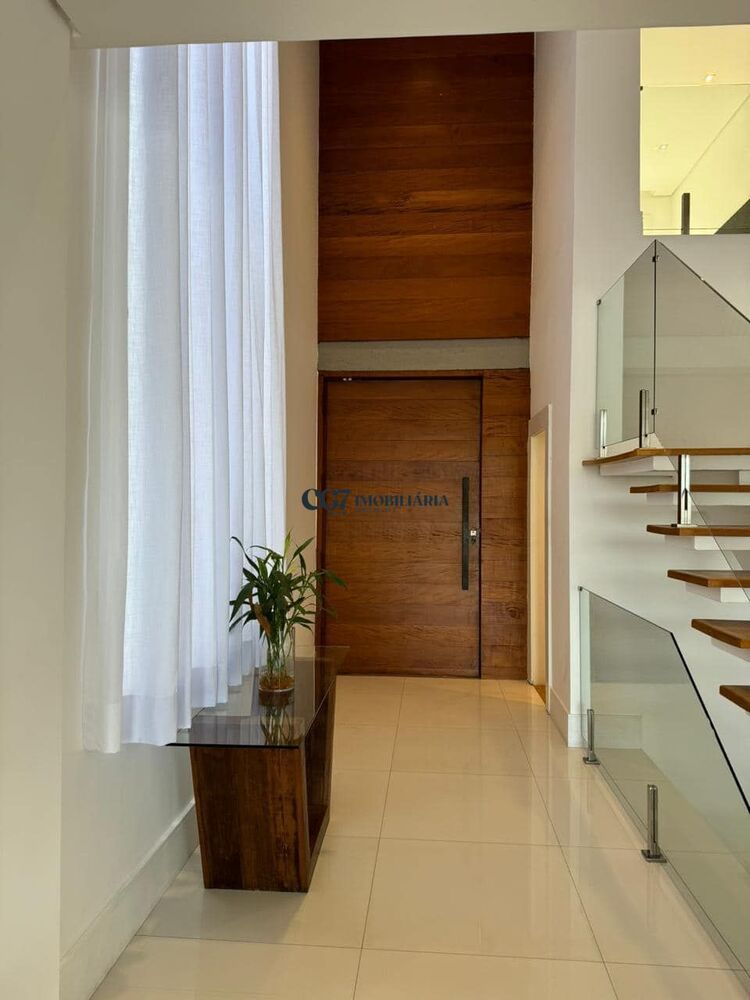 Sobrado, 3 quartos, 400 m² - Foto 1