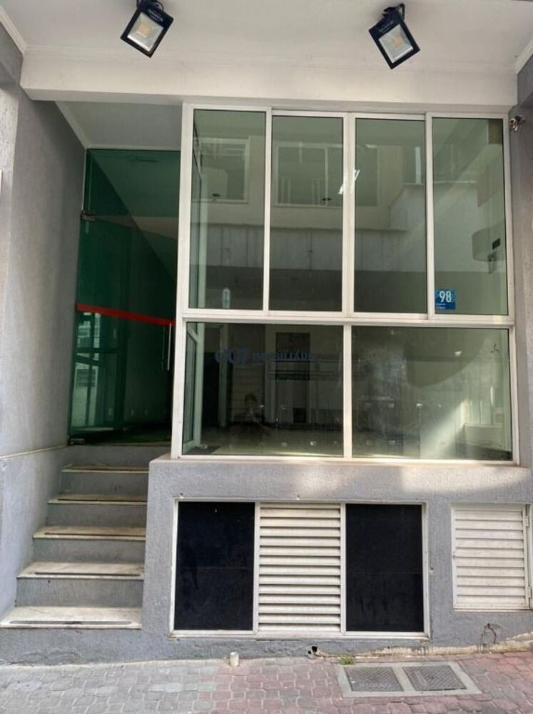 Prédio Inteiro, 200 m² - Foto 1