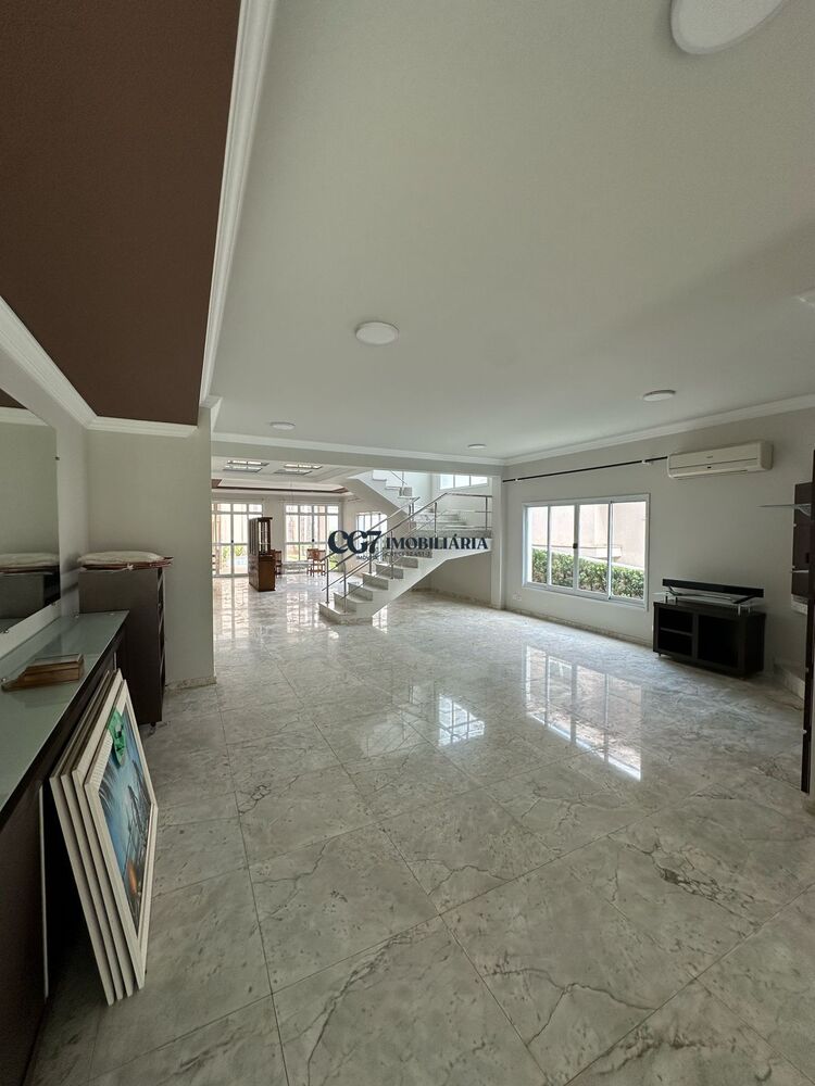 Sobrado, 4 quartos, 500 m² - Foto 1