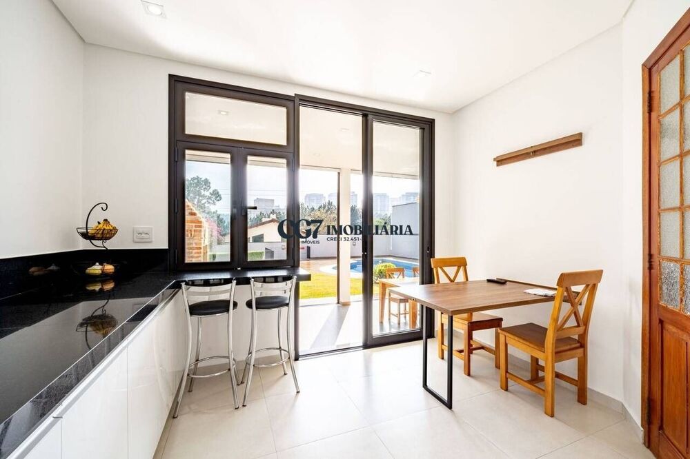 Sobrado à venda com 3 quartos, 375m² - Foto 3