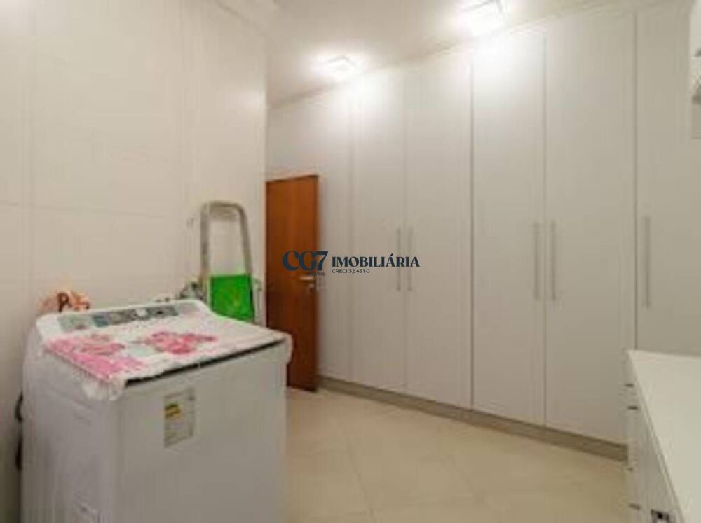 Sobrado, 3 quartos, 388 m² - Foto 2