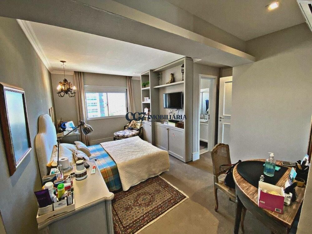 Apartamento, 3 quartos, 261 m² - Foto 12