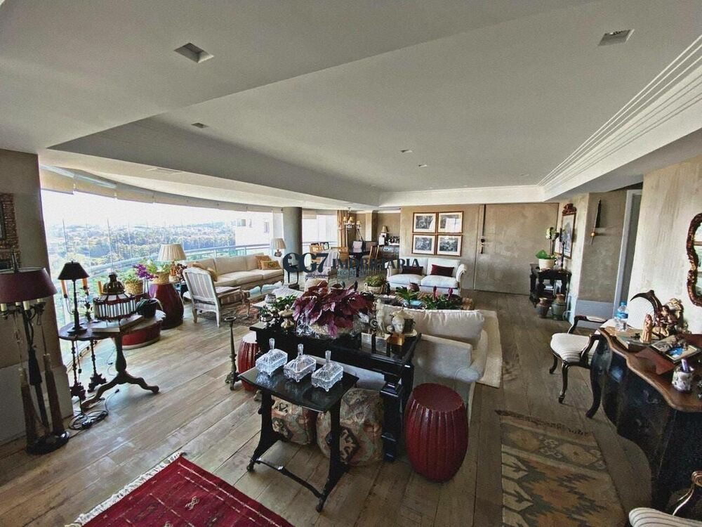 Apartamento, 3 quartos, 261 m² - Foto 13