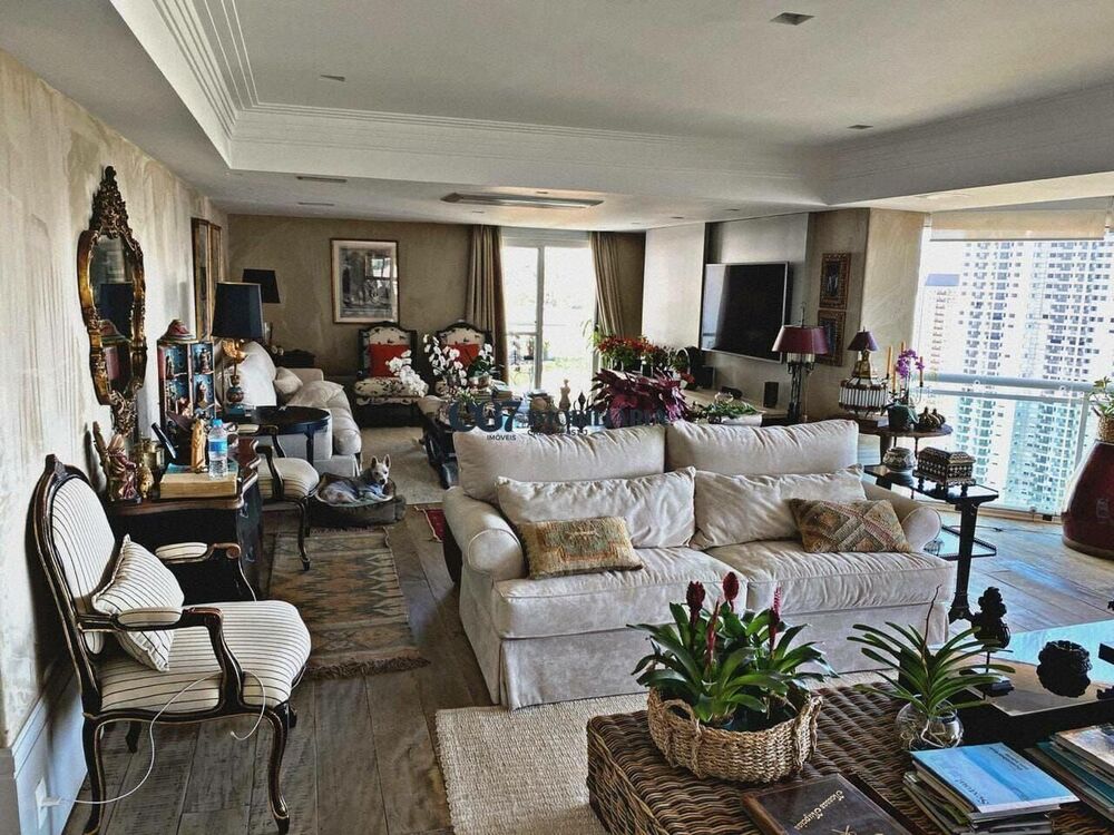 Apartamento, 3 quartos, 261 m² - Foto 7