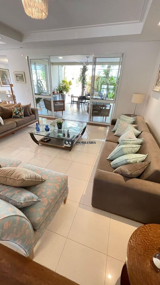 Sobrado, 4 quartos, 460 m² - Foto 1