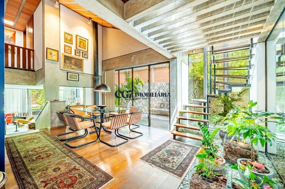 Sobrado à venda com 3 quartos, 350m² - Foto 4