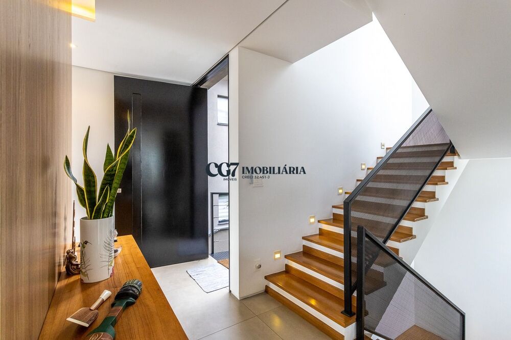 Sobrado à venda com 4 quartos, 303m² - Foto 8