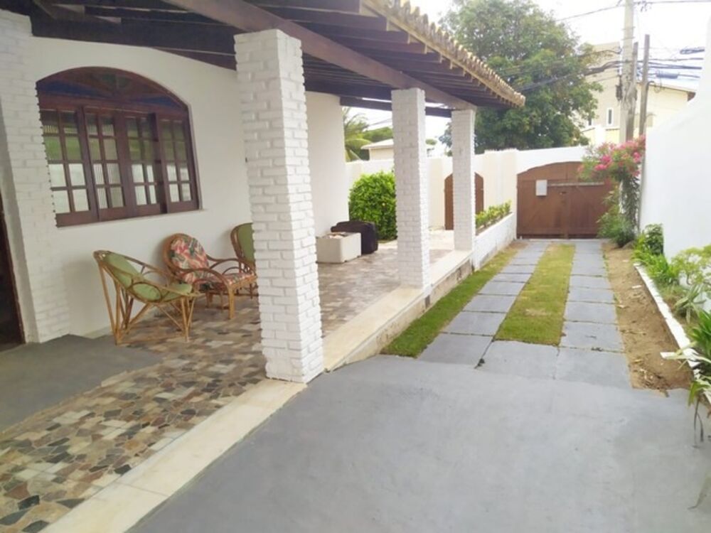 Casa para alugar com 3 quartos - Foto 1
