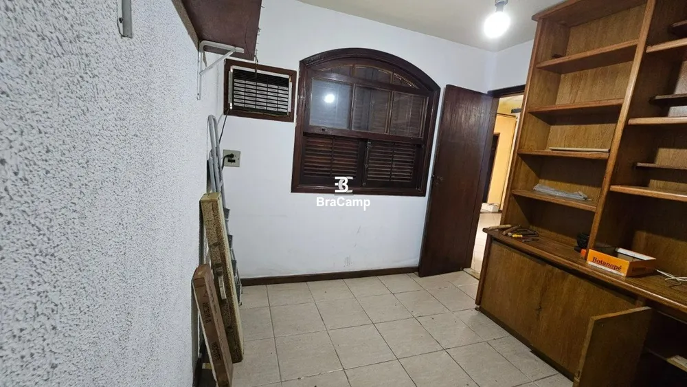 Casa, 4 quartos, 250 m² - Foto 12