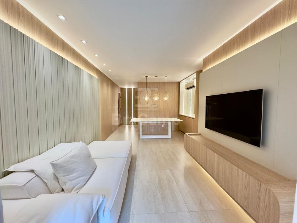 Apartamento à venda com 3 quartos, 110m² - Foto 3