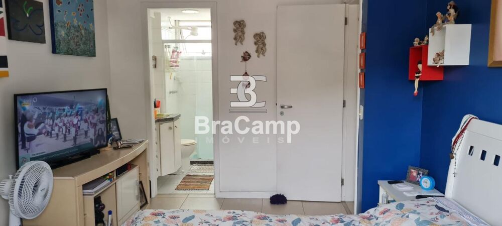 Apartamento à venda com 2 quartos, 75m² - Foto 4