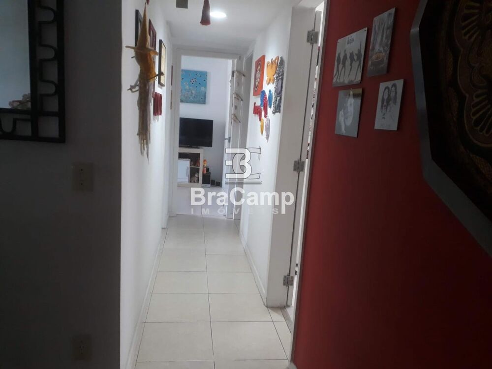Apartamento à venda com 2 quartos, 75m² - Foto 9