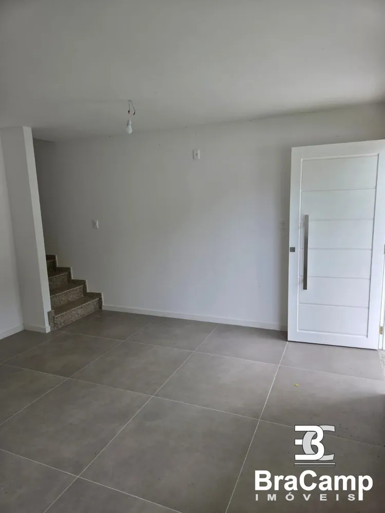 Casa, 3 quartos, 158 m² - Foto 1