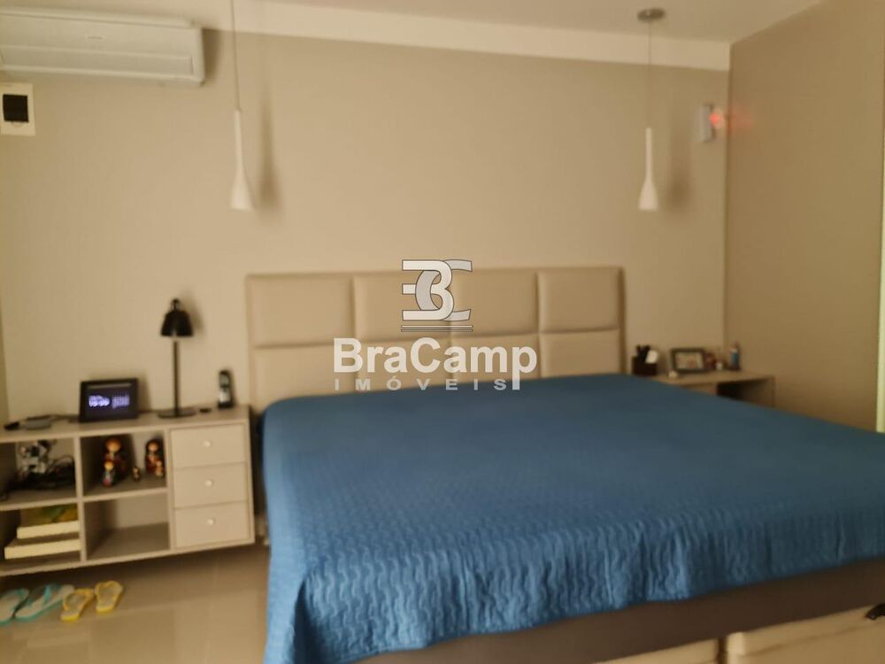 Casa à venda com 3 quartos, 220m² - Foto 8