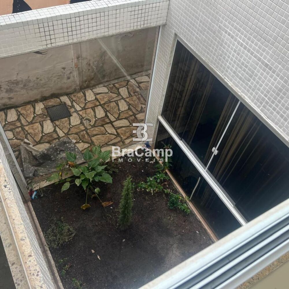 Casa, 7 quartos, 358 m² - Foto 9