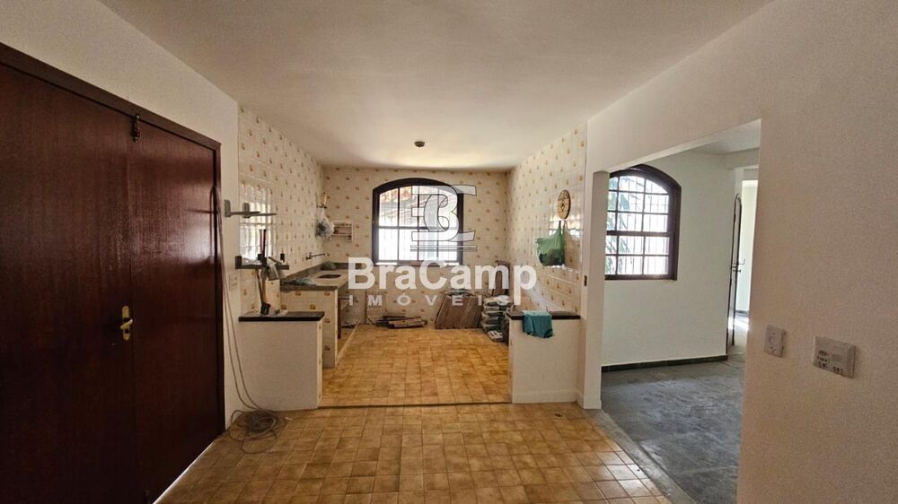 Casa à venda com 3 quartos, 150m² - Foto 8